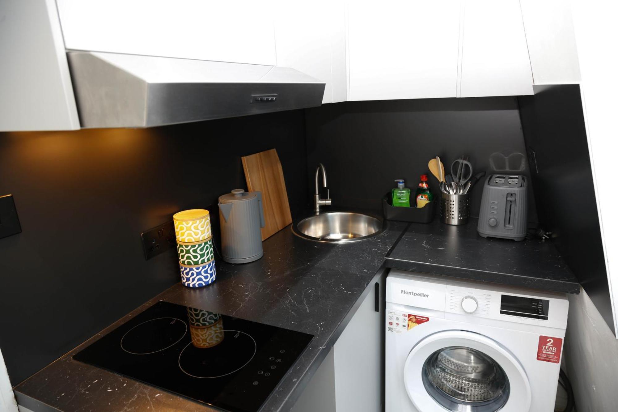 New Luxury Apartments In Central London Next To Shops, Cafes, Bars & Metro Extérieur photo