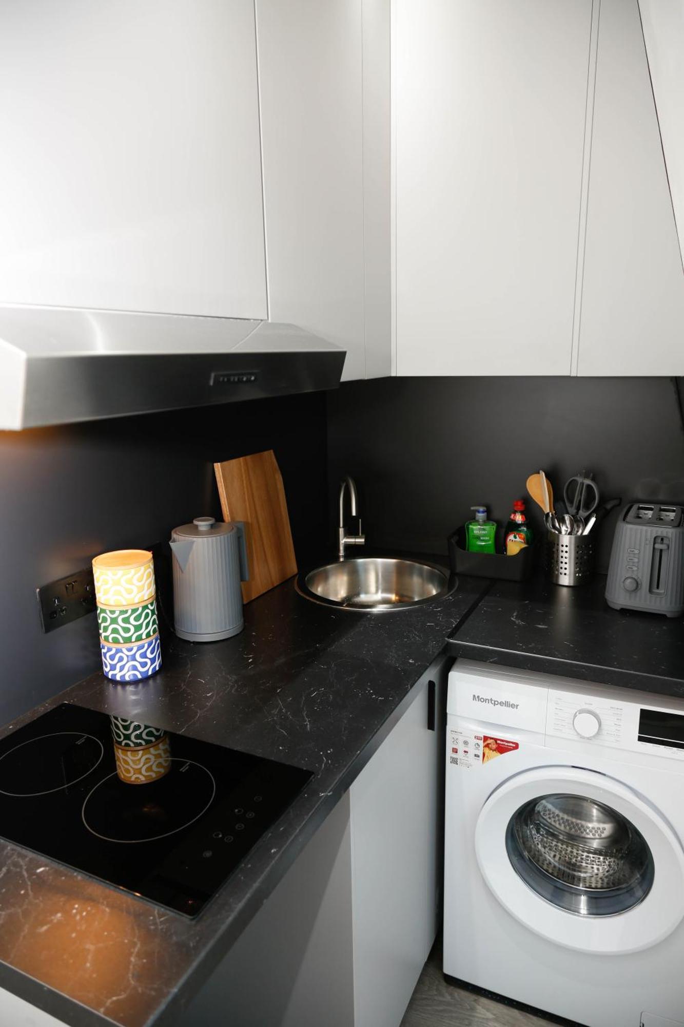 New Luxury Apartments In Central London Next To Shops, Cafes, Bars & Metro Extérieur photo