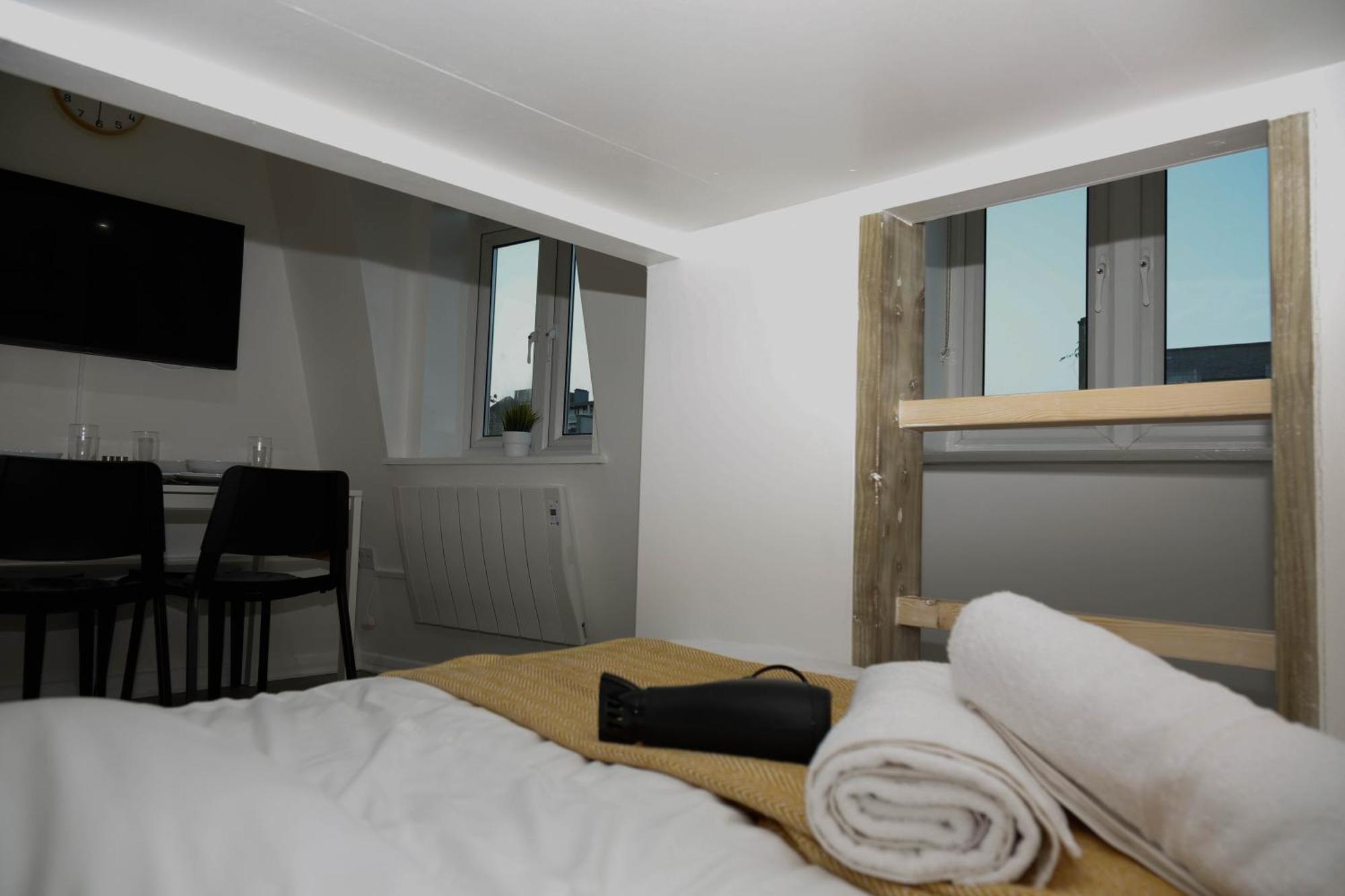 New Luxury Apartments In Central London Next To Shops, Cafes, Bars & Metro Extérieur photo