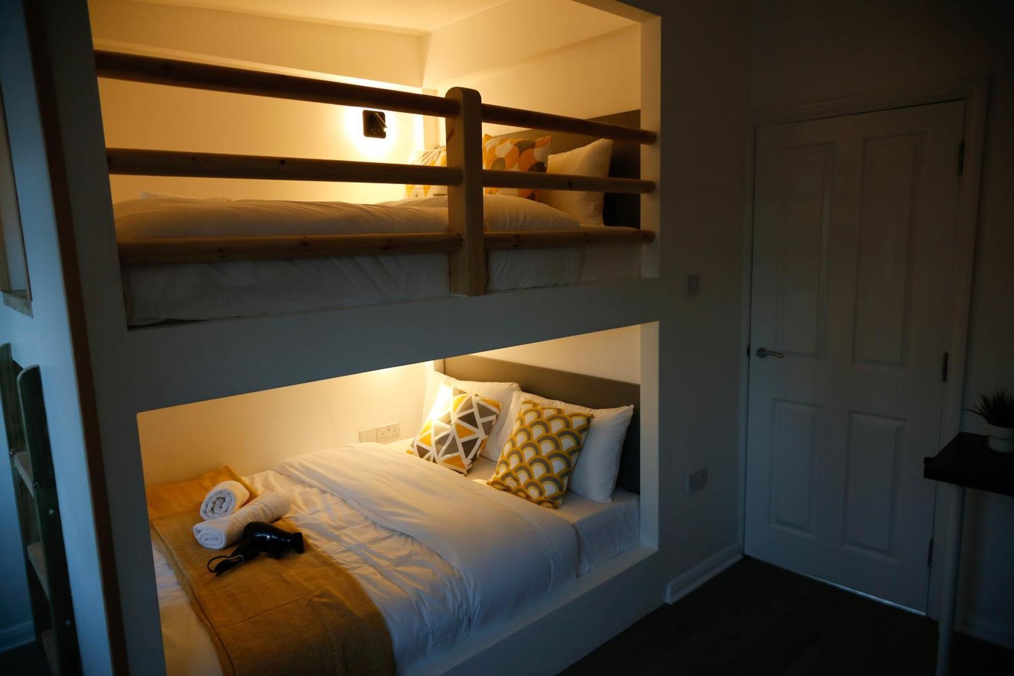 New Luxury Apartments In Central London Next To Shops, Cafes, Bars & Metro Extérieur photo