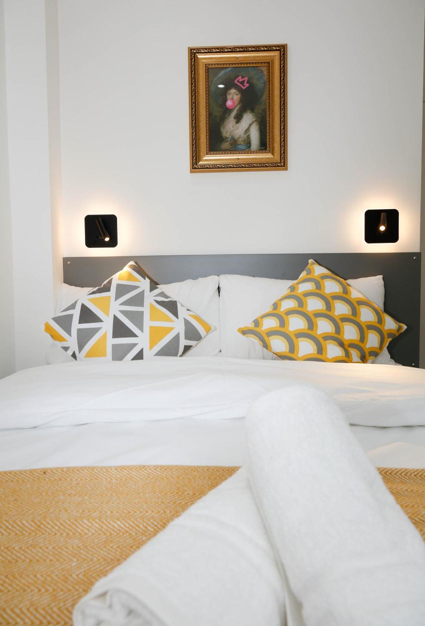 New Luxury Apartments In Central London Next To Shops, Cafes, Bars & Metro Extérieur photo