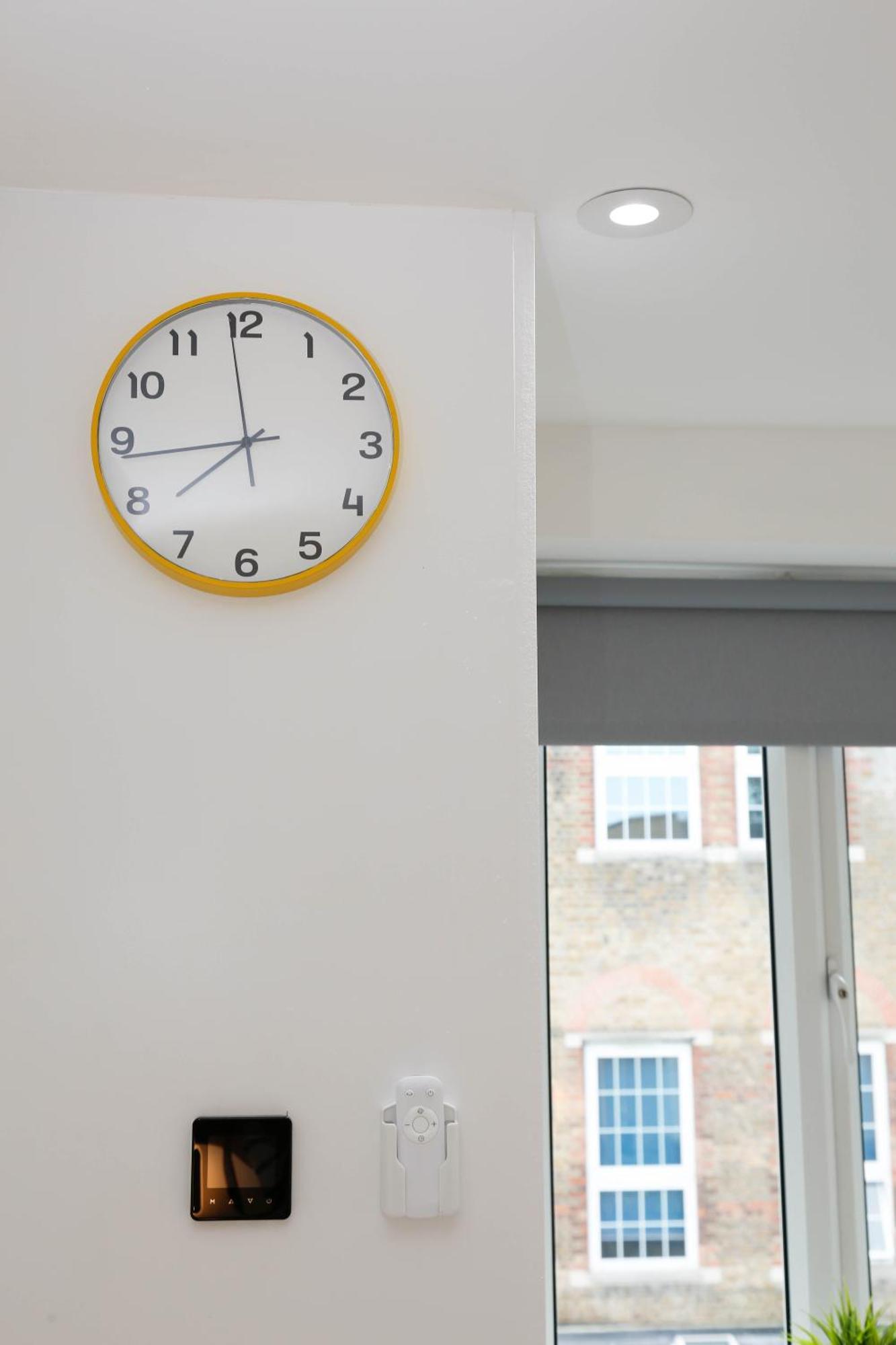 New Luxury Apartments In Central London Next To Shops, Cafes, Bars & Metro Extérieur photo