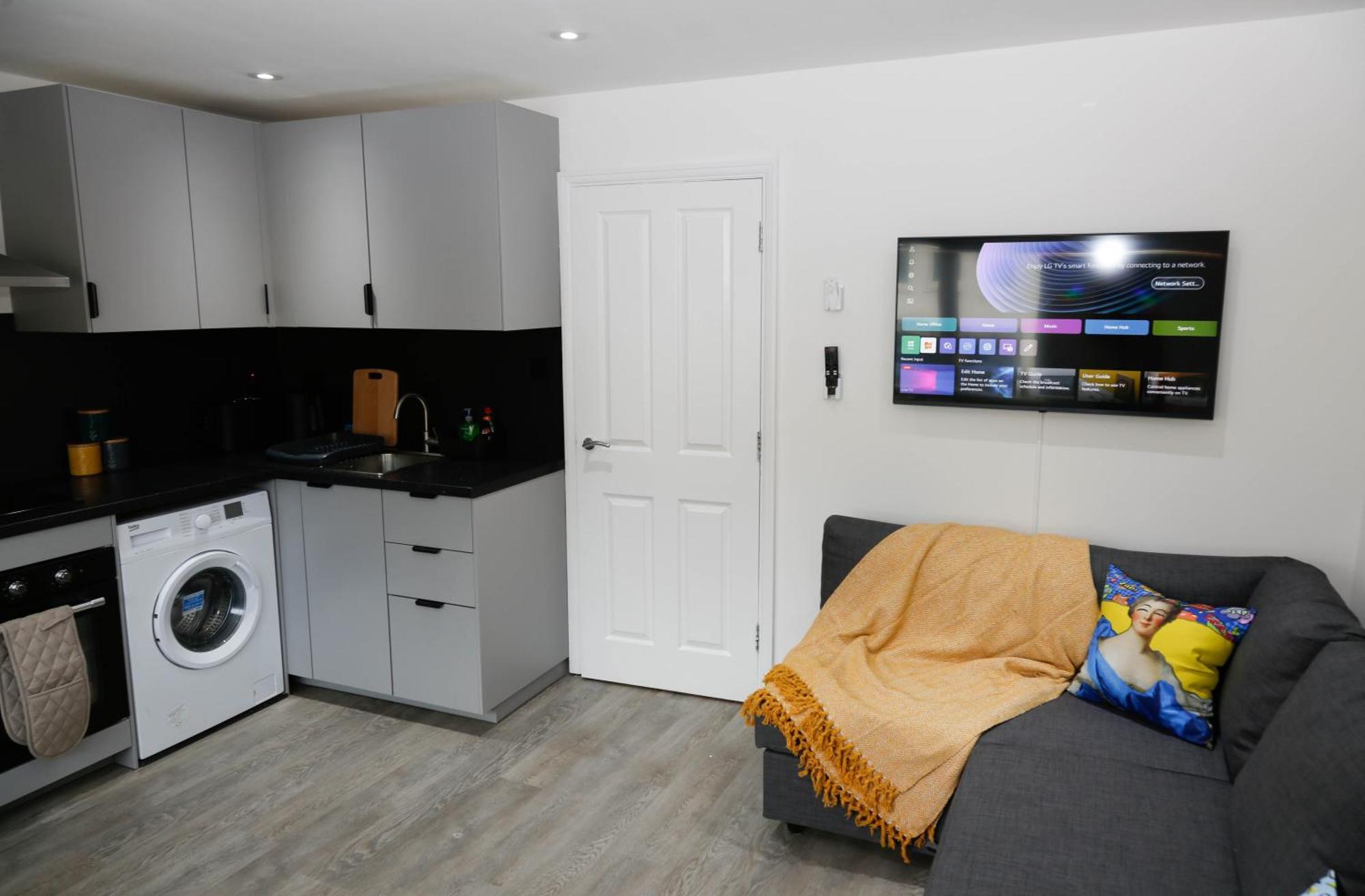 New Luxury Apartments In Central London Next To Shops, Cafes, Bars & Metro Extérieur photo