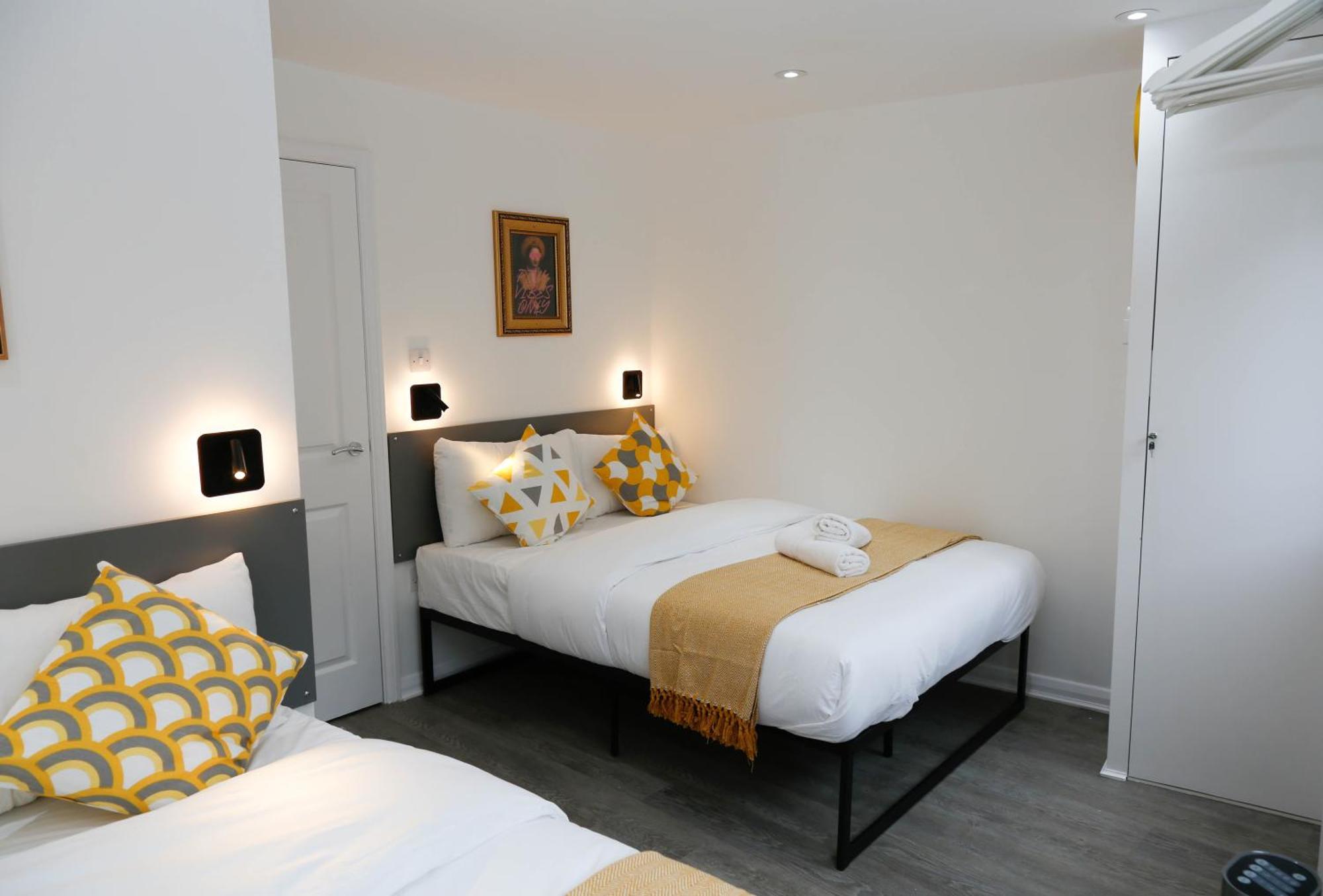 New Luxury Apartments In Central London Next To Shops, Cafes, Bars & Metro Extérieur photo